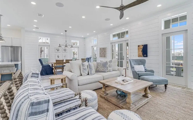 Southern Sandcastle 129 STA