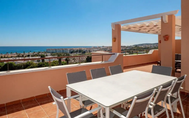 2163-Amazing penthouse, 2 terraces sea-golf view
