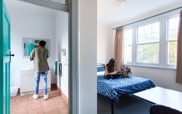 YHA Hobart Central
