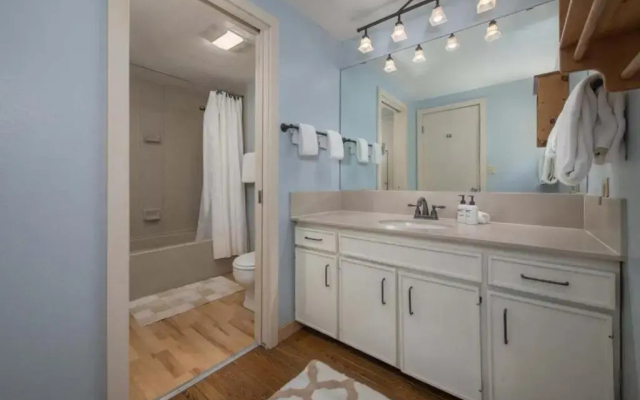 Ten Sleep - 2BR Condo #A-2 - LLH 63284