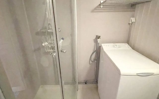 2 Person Holiday Home in Bromolla
