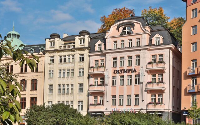 Hotel Olympia Карловы Вары вид на фасад