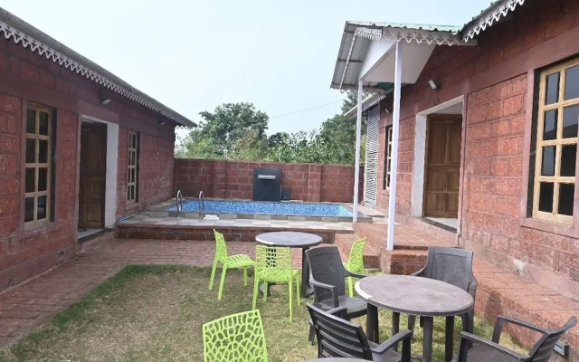 Shiv Parvati Resort