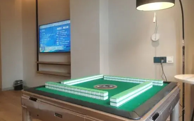 Magnotel Hotel (Shanghai Beiqinggong Road)