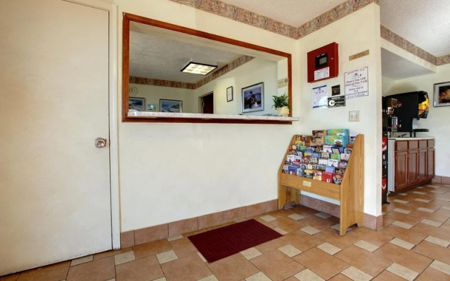 Americas Best Value Inn - Cameron