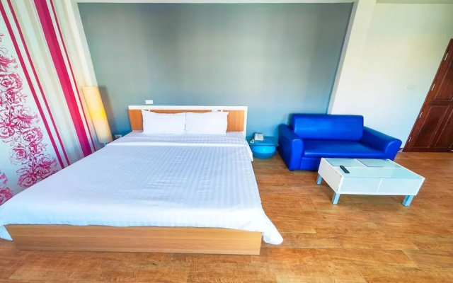 Sea Breeze Jomtien Residence