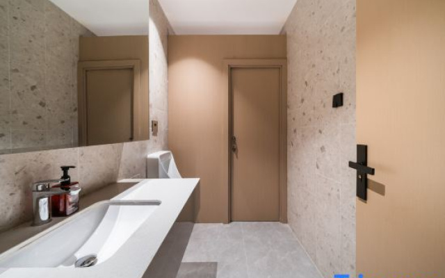 Ni Hao Hotel (Suizhou Jiaotong Avenue Luhe Store )
