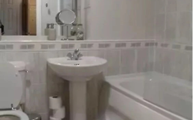 Two Bedroom Apartment Near Haymarket