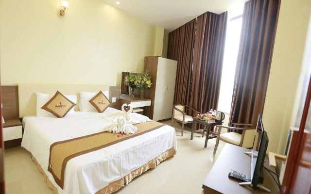 Anova 2 Hotel
