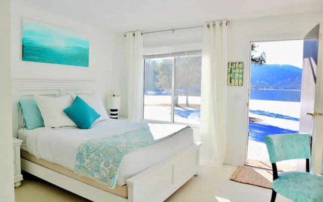 Lakeshore Boutique Inn Inc.