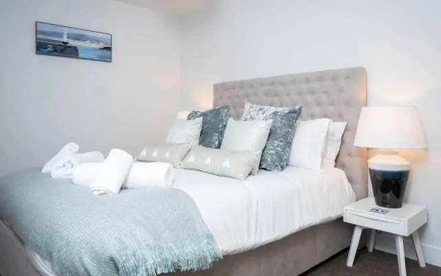 This Apartment is No Longer Available