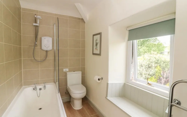 Bridleways Cottage