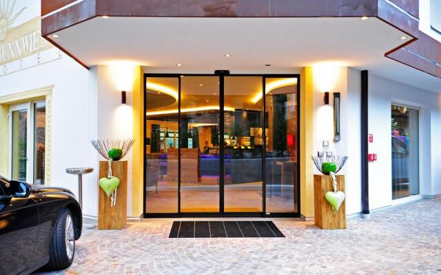 Hotel Sunnwies Сцена вид на фасад