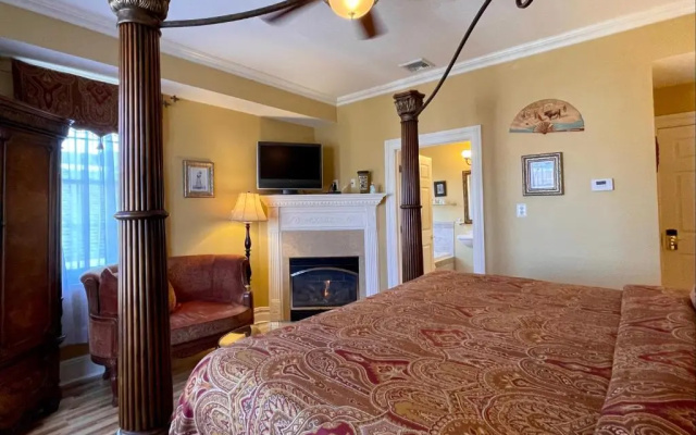 Atlantis Inn Luxury Bed and Breakfast