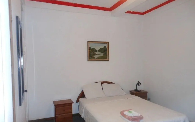 Ara Macao Inn