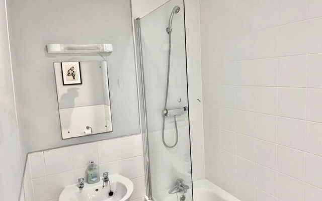 Remo Apartment Near Canary Wharf & 02