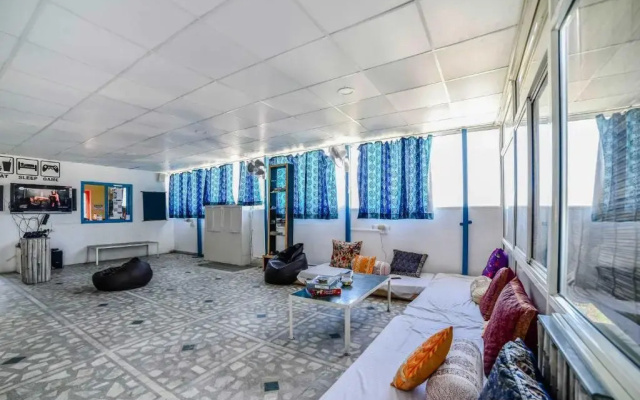 Joey's Hostel