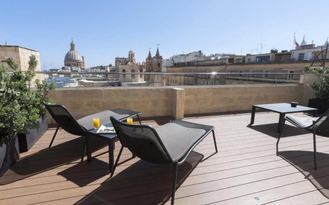 La Falconeria Hotel