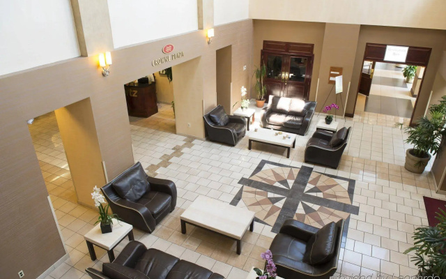 Crowne Plaza Hotel Philadelphia - Bucks County