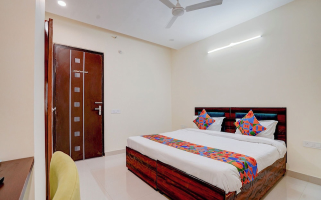 Fabhotel Cozy Stay