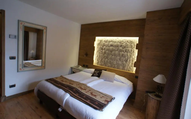 Piccolo Hotel