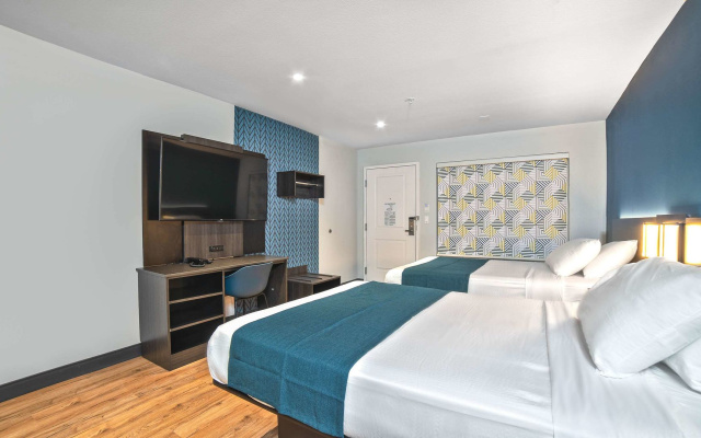 Studio 6 Suites – Stockton, CA – Waterfront