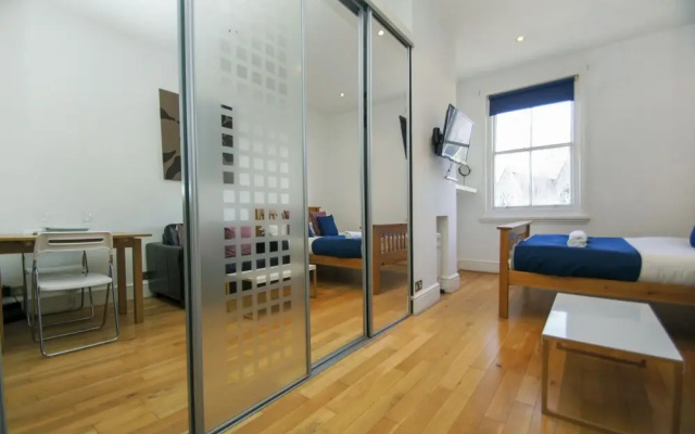 Cambridge Road Studio by Brighton Holiday Lets