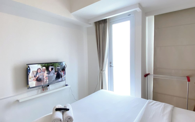 Comfy And Good Deal Studio Tokyo Riverside Pik 2 Apartment