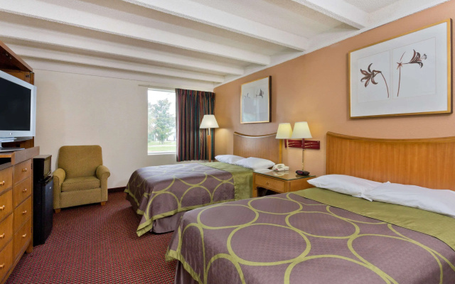 Super 8 by Wyndham Melbourne