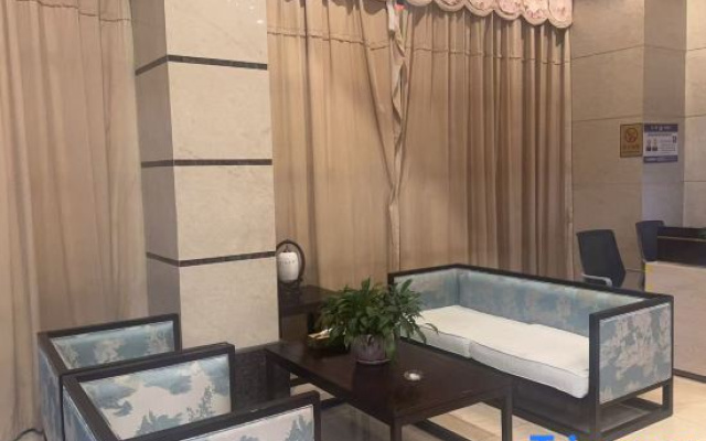 Ruili Yijing Homestay (Nongmo Lake Park)