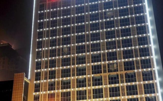 Yannian Huijing Hotel