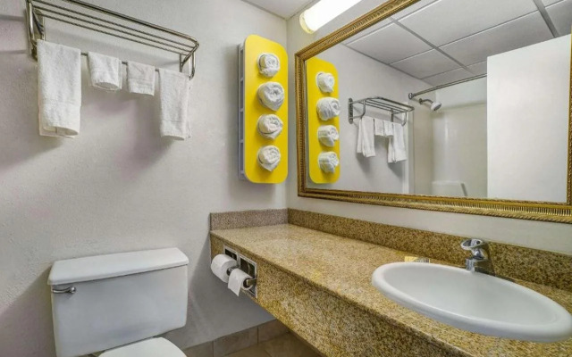 Motel 6 Vernon