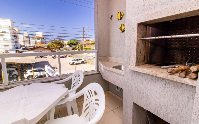 1009 - Apartamento para Locação em Bombinhas