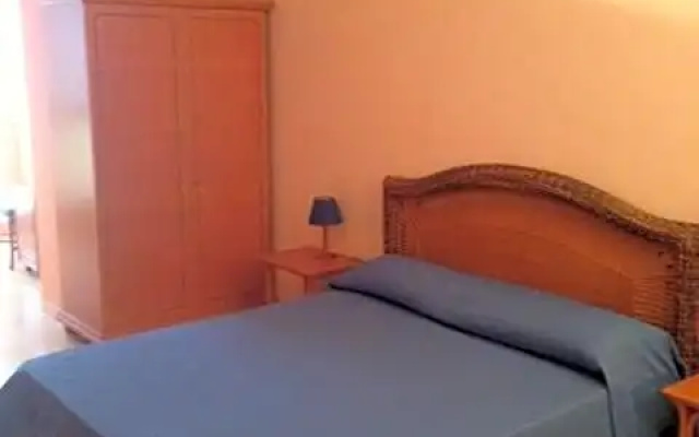 B Palace