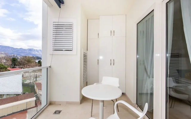 Luxury Apartments Artiani