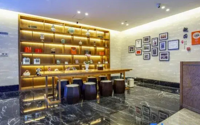 Slender West Lake Songcheng  Hotel