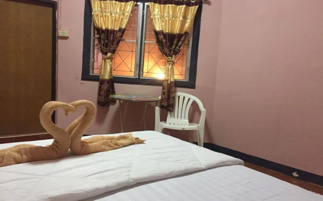 Marina Guesthouse