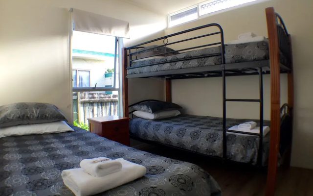 Sea Vista Apartments