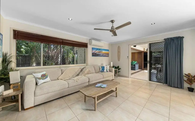 Fully Equipped Luxe Retreat, Pool, Pet Friendly, AirCon