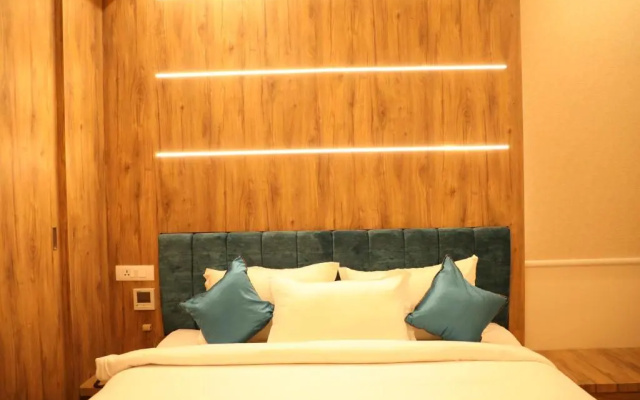 Hotel Sree Kubera Grand