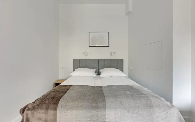 Laguna 3 by Grand Apartments