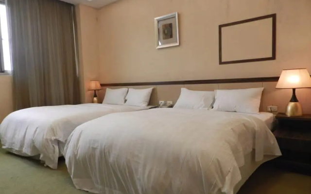 Leader Business Hotel