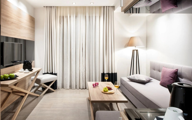 Gkeea Boutique Hotel