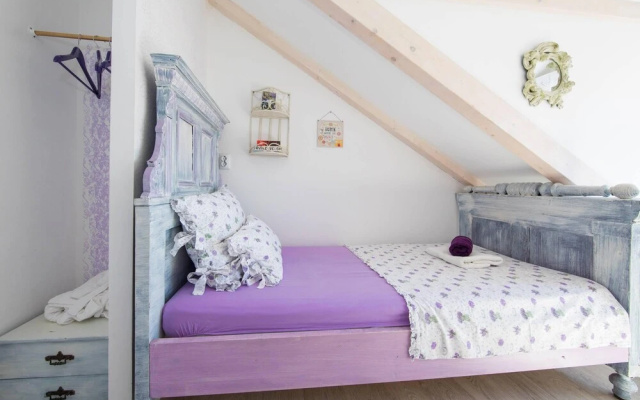 Guest House Gugily