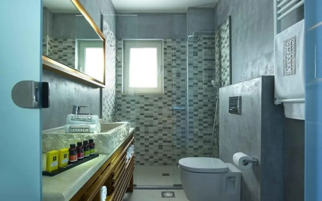 Adeste Villas Villa Apoi - 4 Bedroom Villa With Private Pool