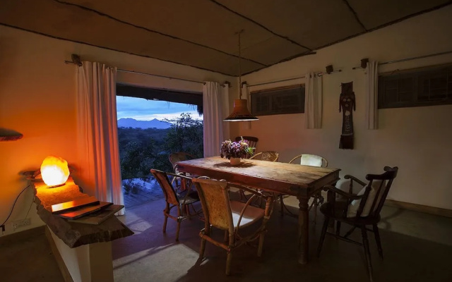 Hillside Retreat - Africa Amini Life