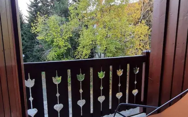 Cozy Mountain Stay for 4 Guests