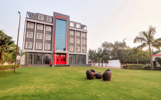 Super Townhouse Jashn