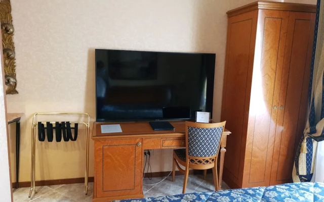 Amalia Hotel