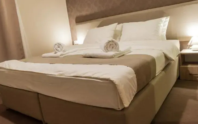 Emberton Hostel Tbilisi
